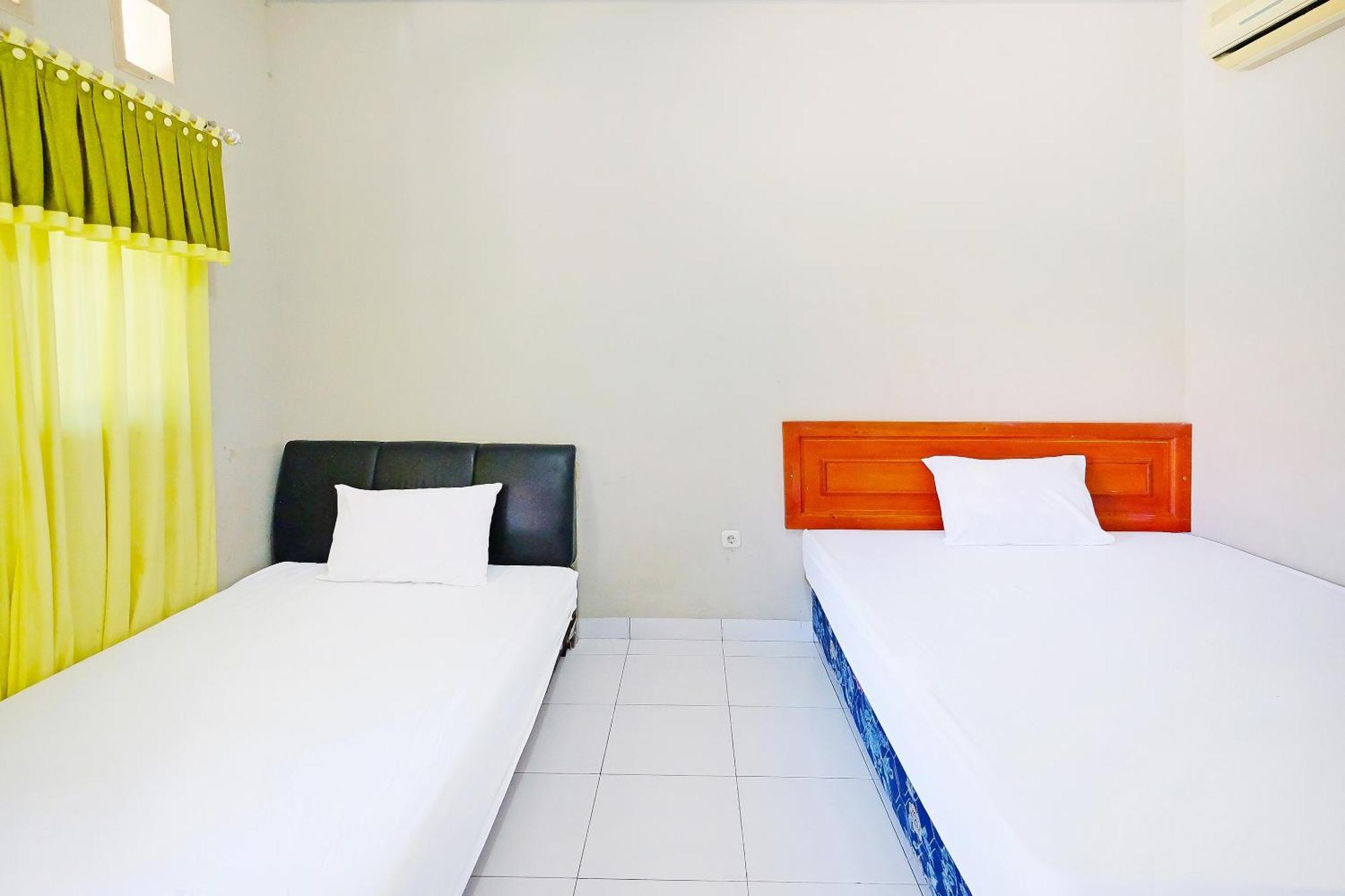 Collection O 91046 Hotel Remaja Indah Masamba Dış mekan fotoğraf