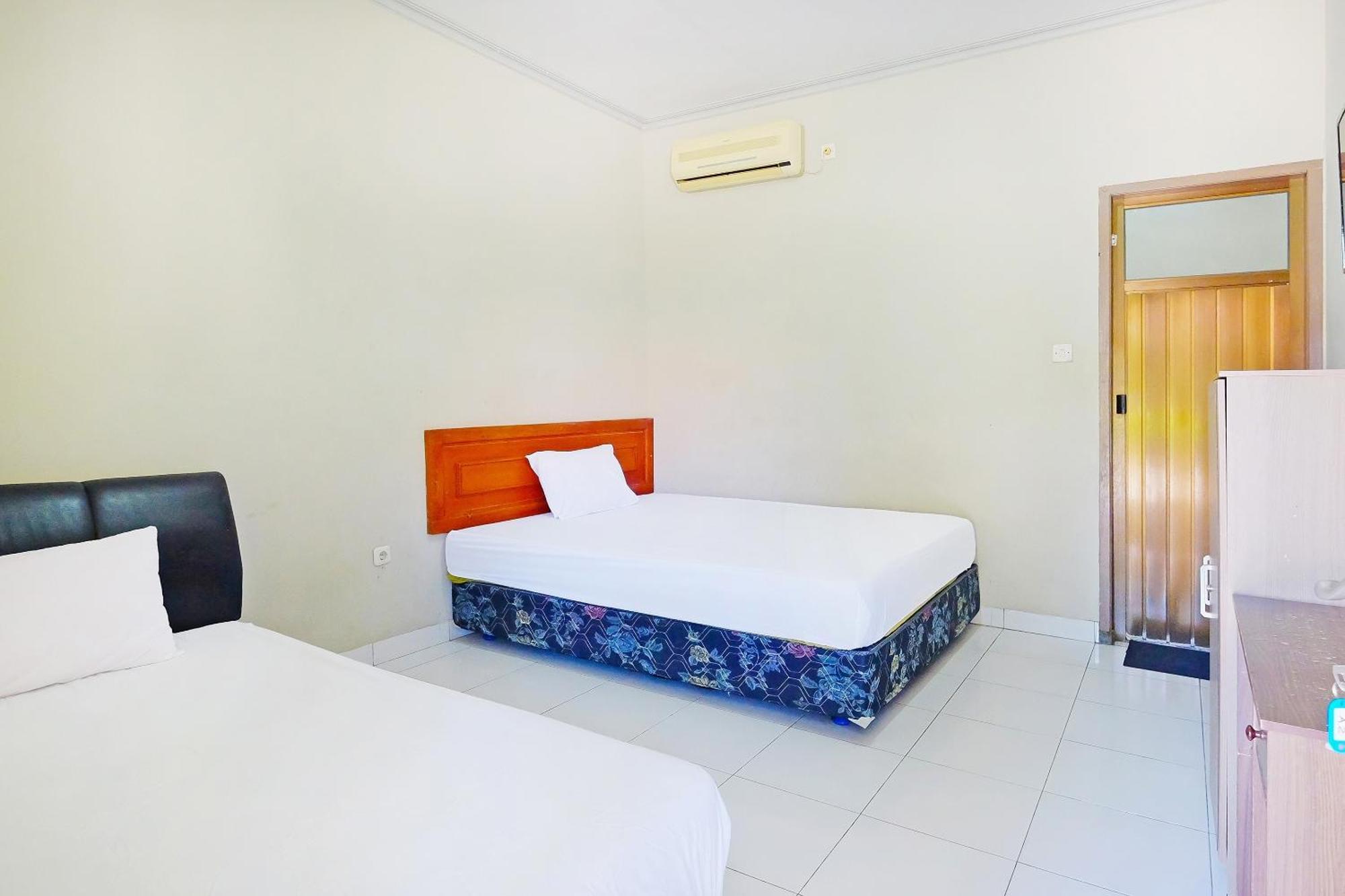 Collection O 91046 Hotel Remaja Indah Masamba Dış mekan fotoğraf